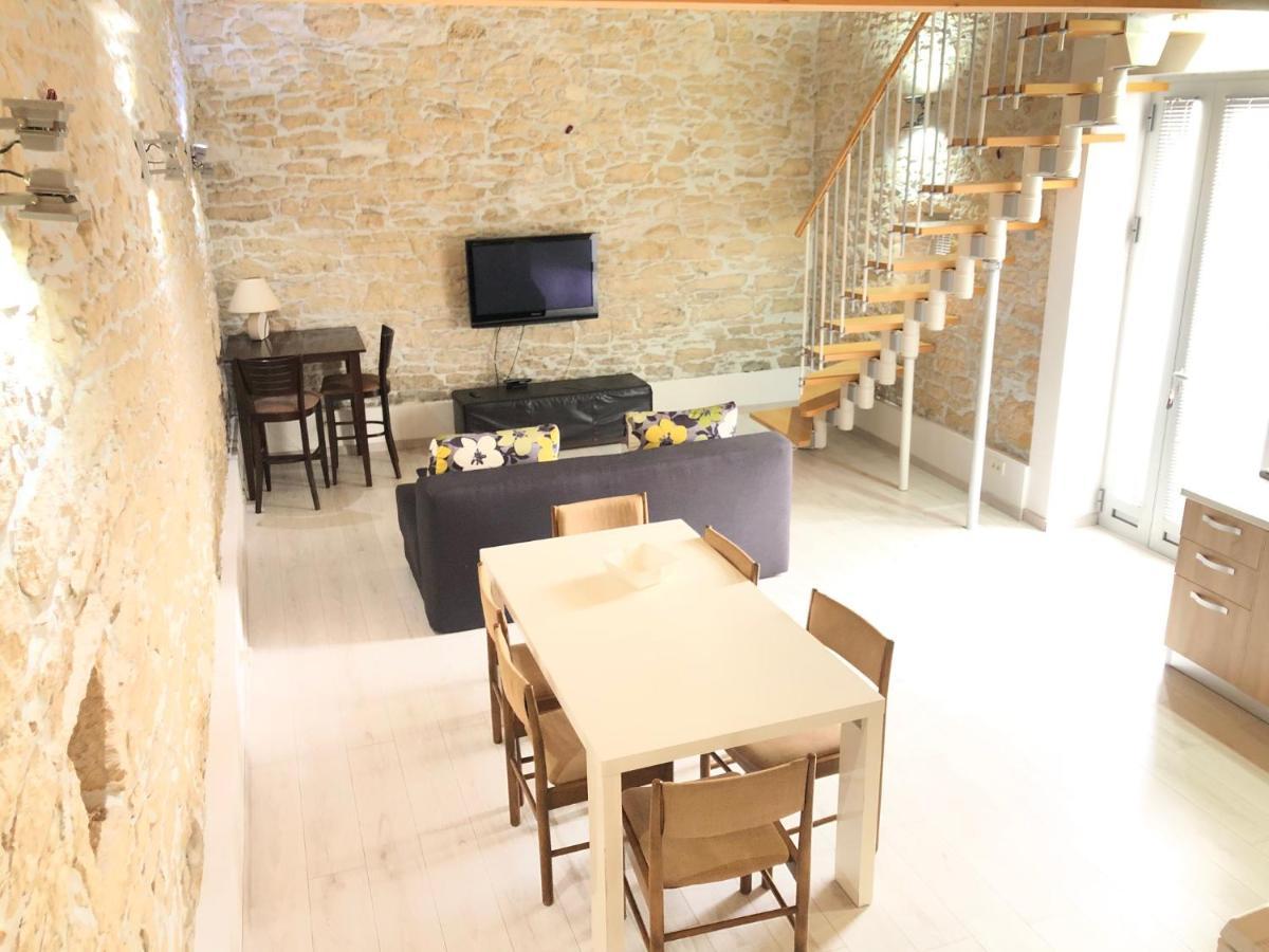 Medulin Labirint King Apartment ภายนอก รูปภาพ
